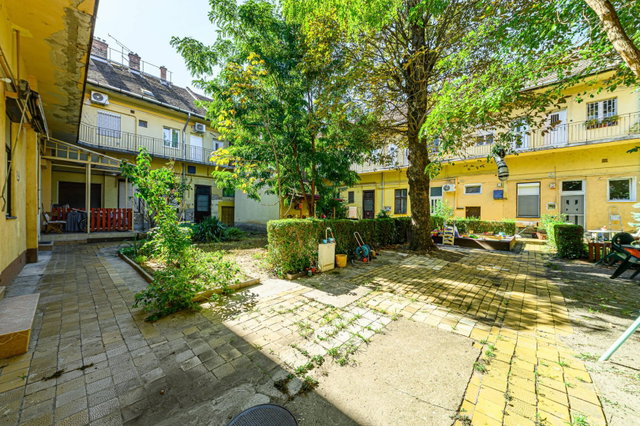 Eladó téglalakás, Budapesten, X. kerületben 45.9 M Ft, 1 szobás