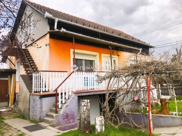 Eladó családi ház, Dömsödön 62.9 M Ft, 6 szobás