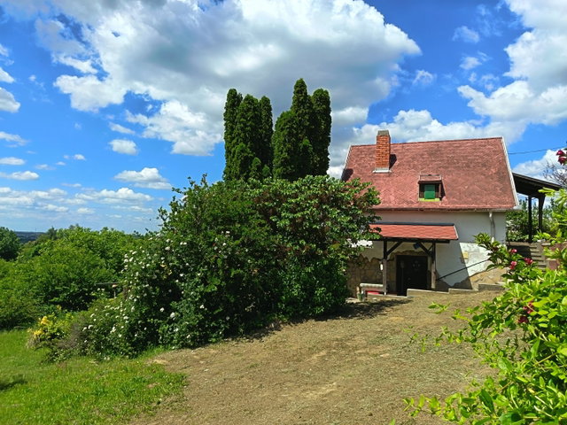 Eladó nyaraló, Kaposváron, Várdomb utcában 21.9 M Ft, 2 szobás