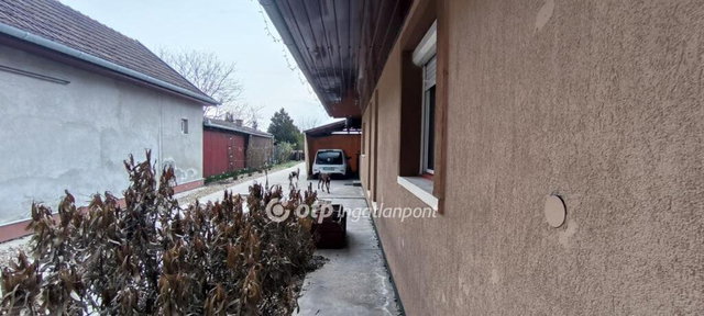 Eladó családi ház, Békéscsabán 79.9 M Ft, 4 szobás