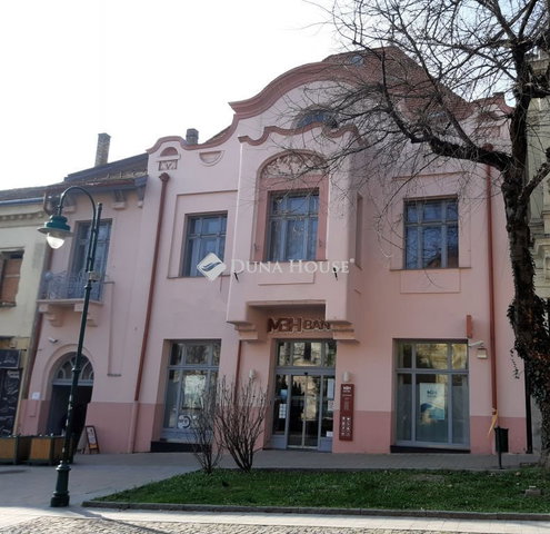 Kiadó téglalakás, albérlet, Szekszárdon 531 E Ft / hó