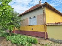 Eladó családi ház, Hódmezővásárhelyen, Csík utcában