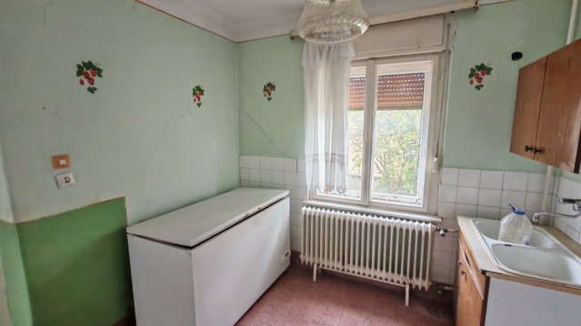 Eladó családi ház, Szigetváron 24.5 M Ft, 3 szobás