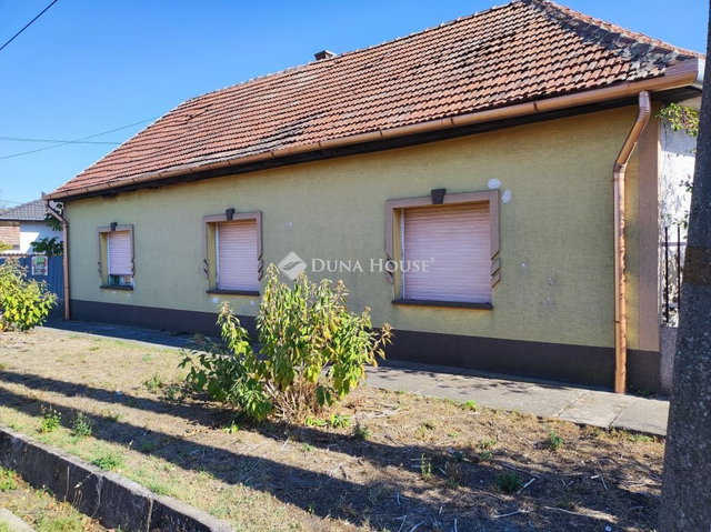 Eladó családi ház, Soltvadkerten, Lehel utcában 28 M Ft