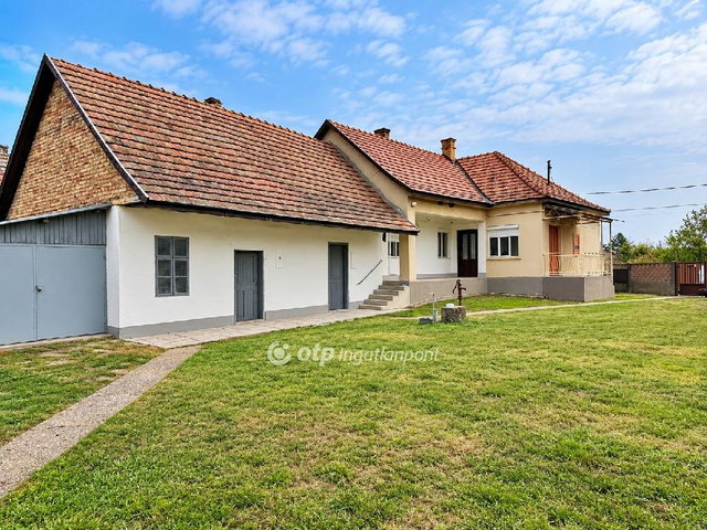 Eladó családi ház, Makádon 39 M Ft, 3 szobás