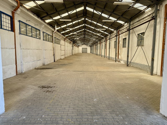 Kiadó ipari ingatlan, Móron 1100 E Ft / hó, 2 szobás