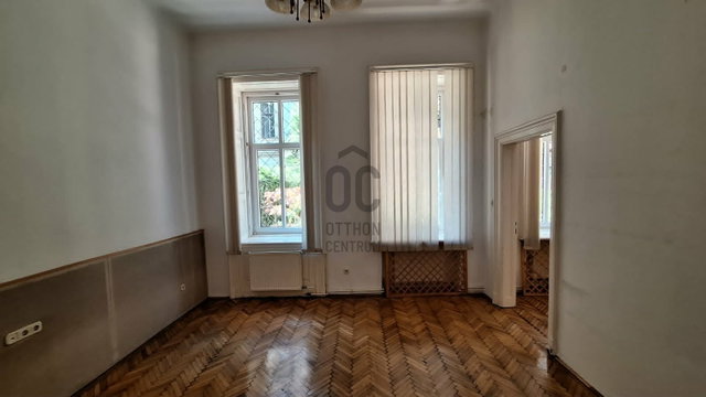 Eladó téglalakás, Budapesten, VI. kerületben 86.99 M Ft