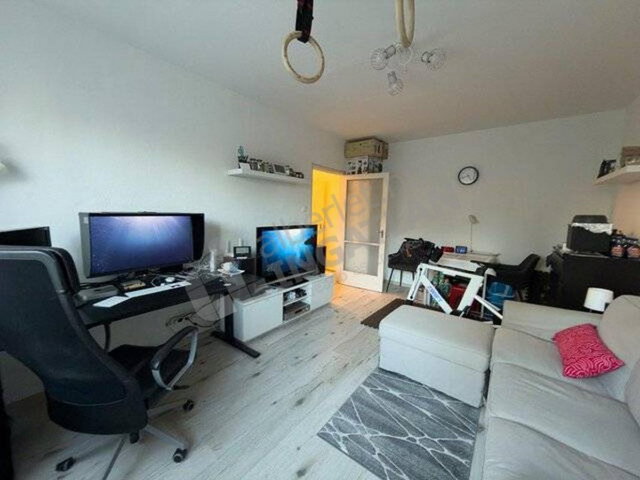 Kiadó téglalakás, albérlet, X. kerületben, Hungária körúton