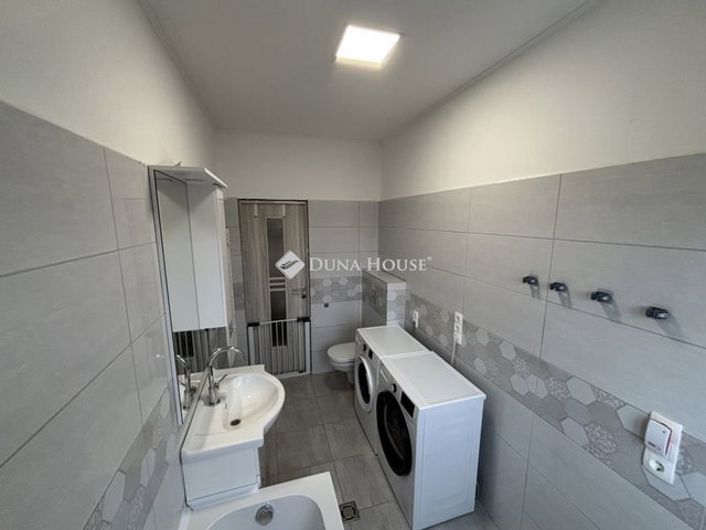 Eladó családi ház, Mogyoródon, Körtefa utcában 72.9 M Ft