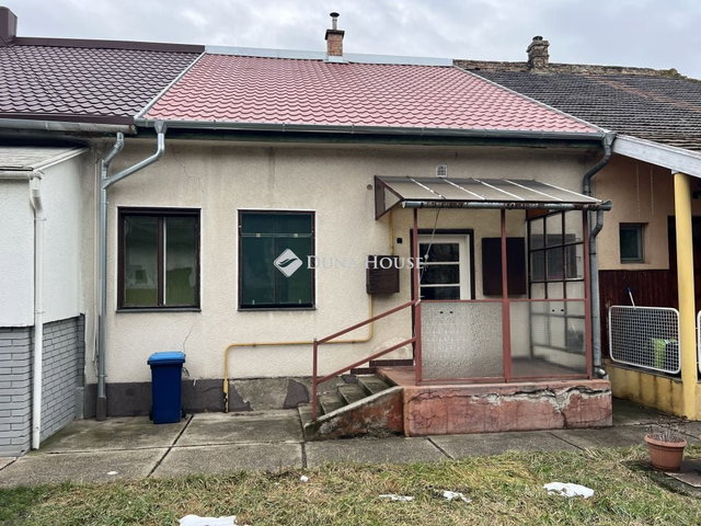 Eladó téglalakás, XVIII. kerületben, Széchenyi István utcában