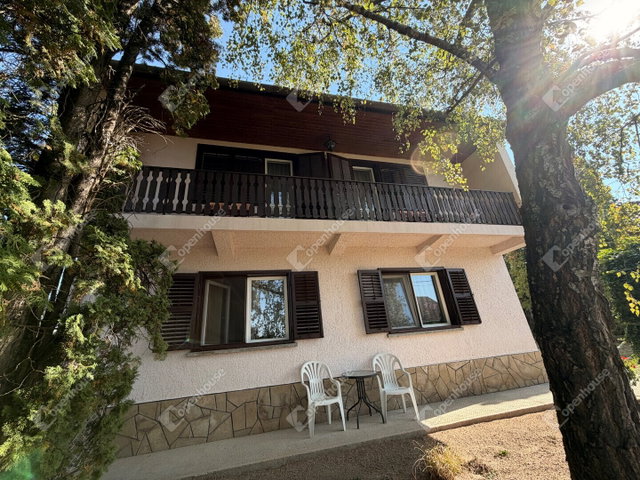 Eladó családi ház, Keszthelyen 98.5 M Ft, 5 szobás