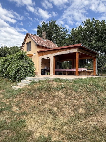 Eladó családi ház, Kaposszekcsőn 13.5 M Ft, 2 szobás