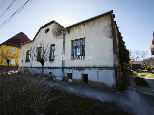 Eladó családi ház, Sellyén 9.9 M Ft, 4 szobás