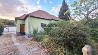Eladó családi ház, Pécsett 99.9 M Ft, 4 szobás