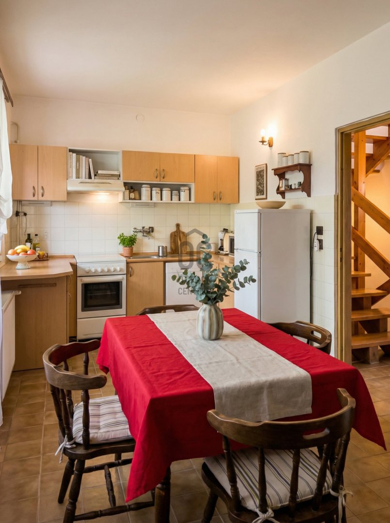 7 bed · 218m² · 99.000.000 ft
