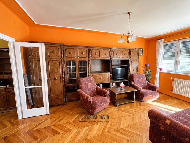 Kiadó téglalakás, albérlet, Debrecenben 200 E Ft / hó, 2 szobás