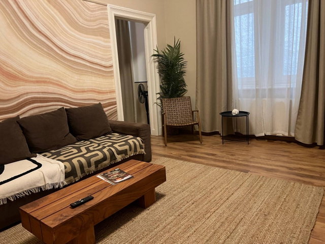 Kiadó téglalakás, albérlet, Budapesten, VI. kerületben
