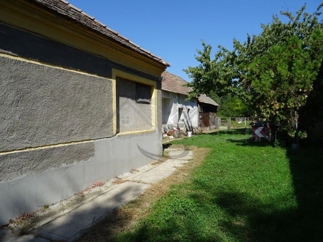 Eladó családi ház, Mórichidán 17 M Ft, 3 szobás