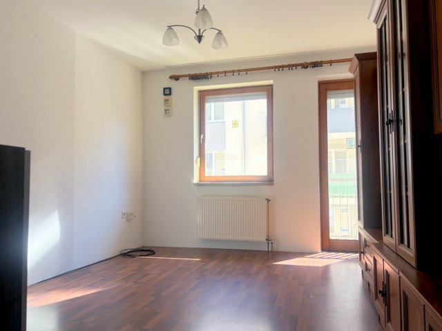 Eladó téglalakás, Nyíregyházán 46.5 M Ft, 3 szobás