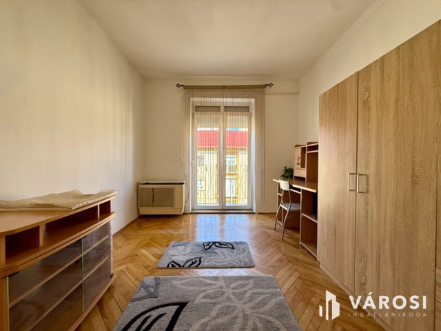 Kiadó téglalakás, albérlet, Salgótarjánban 120 E Ft / hó