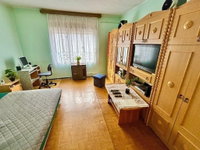 Eladó családi ház, Vecsésen 79.8 M Ft, 4 szobás