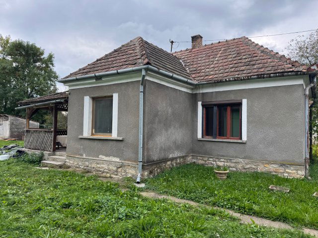 Eladó családi ház, Zalacsányon 21.5 M Ft, 1+1 szobás