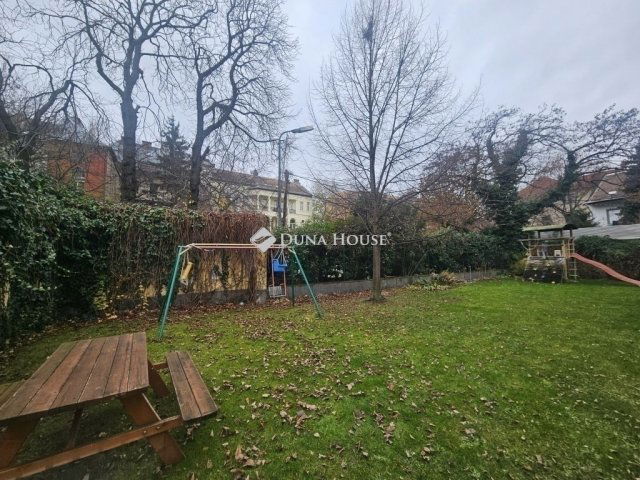 Eladó téglalakás, Budapesten, IV. kerületben 89.8 M Ft, 3 szobás