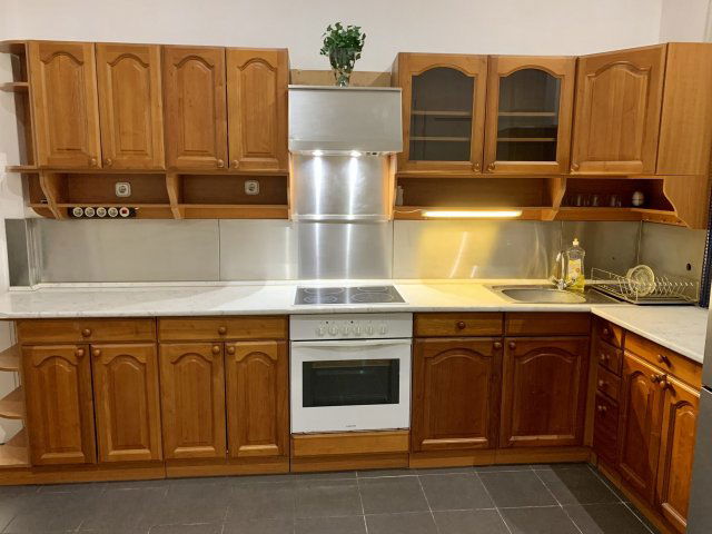 Kiadó téglalakás, albérlet, I. kerületben, Donáti utcában