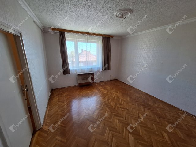 Eladó téglalakás, Miskolcon 39.9 M Ft, 2 szobás