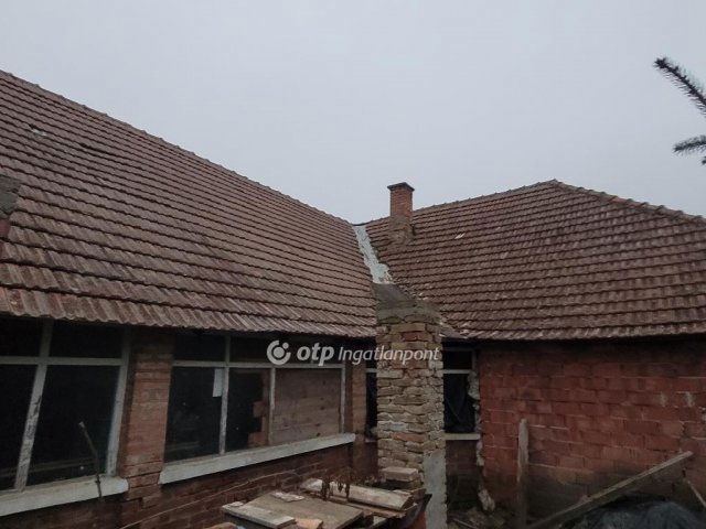Eladó családi ház, Nagyéren 4.6 M Ft, 3 szobás