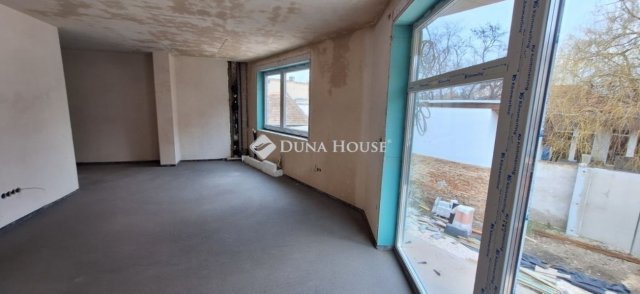 Eladó téglalakás, Budapesten, XVIII. kerületben 89.9 M Ft