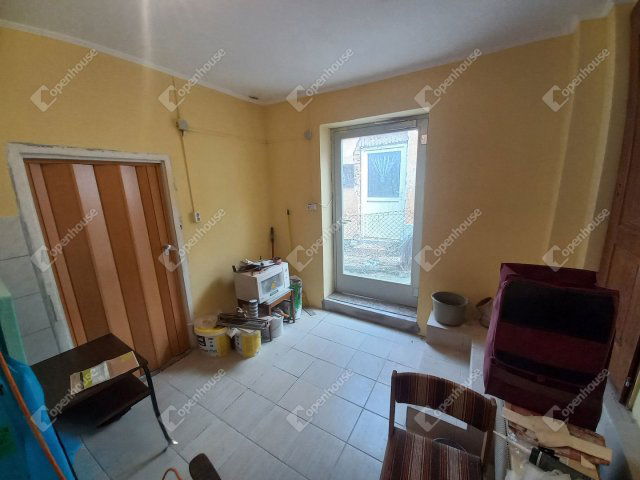 Eladó családi ház, Kaposváron 19.9 M Ft, 2 szobás