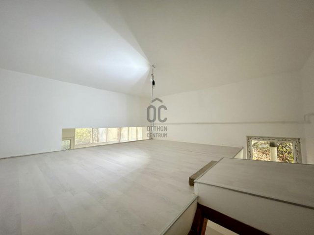 Eladó családi ház, Budakeszin 36 M Ft, 1 szobás