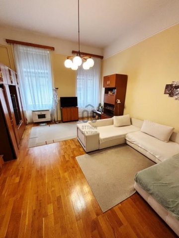 Eladó téglalakás, Budapesten, VI. kerületben 109.9 M Ft