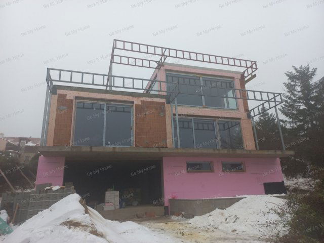 Eladó téglalakás, Budapesten, III. kerületben 157 M Ft, 3 szobás