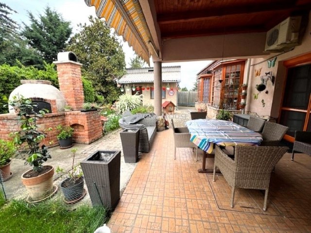 Eladó családi ház, Budapesten, XXIII. kerületben 260 M Ft