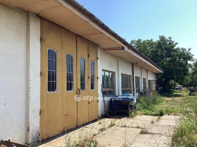 Eladó ipari ingatlan, Gyomaendrődön 62 M Ft