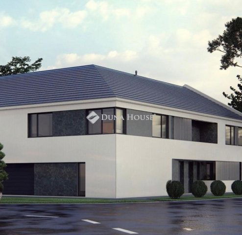 Eladó téglalakás, Hajdúszoboszlón 69.9 M Ft, 3 szobás