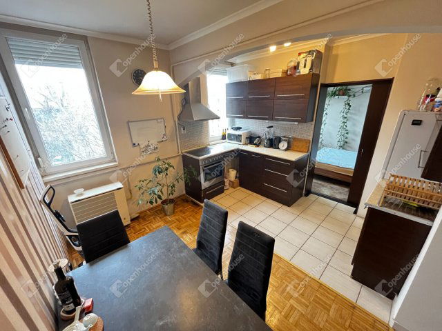 Eladó téglalakás, Debrecenben 59.9 M Ft, 1+1 szobás