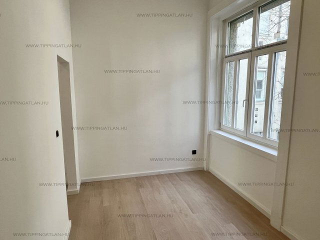 Eladó téglalakás, VI. kerületben, Székely Bertalan utcában