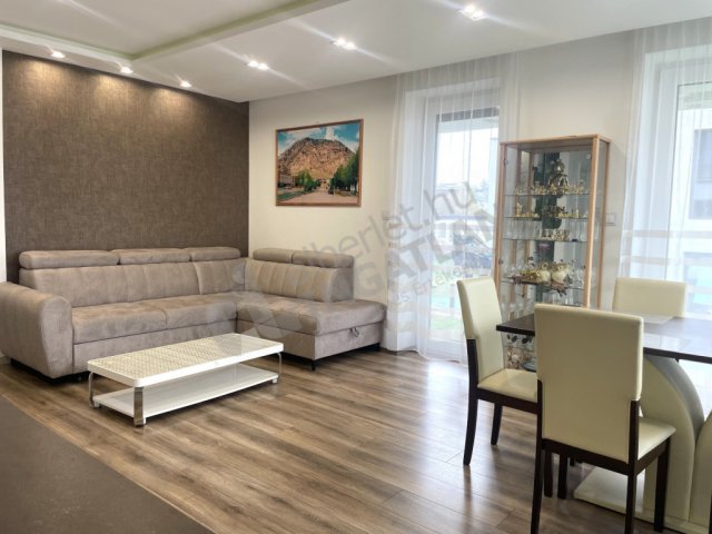 Kiadó téglalakás, albérlet, XI. kerületben, Lépés utcában