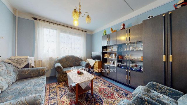 Eladó panellakás, Tiszaújvárosban 28.99 M Ft, 2 szobás