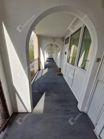 Eladó panellakás, Kaposváron 24.9 M Ft, 1 szobás
