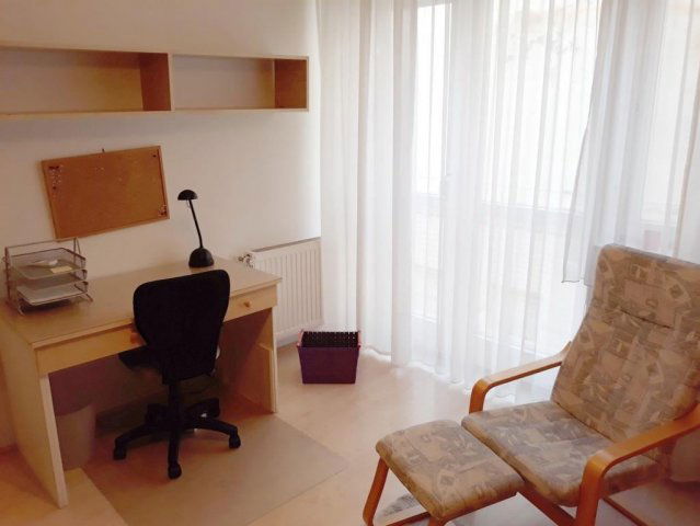 Kiadó téglalakás, albérlet, Pécsett 150 E Ft / hó, 1 szobás