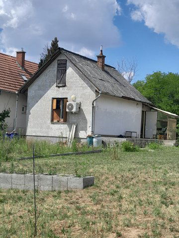 Eladó családi ház, Ecseren 45.8 M Ft, 1 szobás