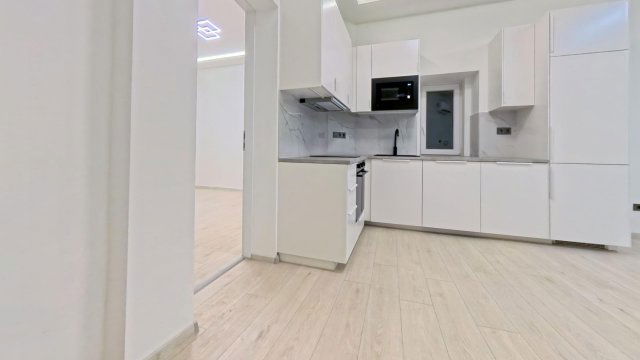 Eladó téglalakás, VII. kerületben, Bethlen Gábor téren