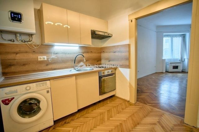 Eladó téglalakás, Budapesten, XIII. kerületben 85.9 M Ft