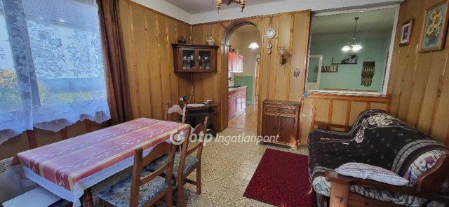 Eladó ikerház, Tényőn 37.5 M Ft, 2 szobás