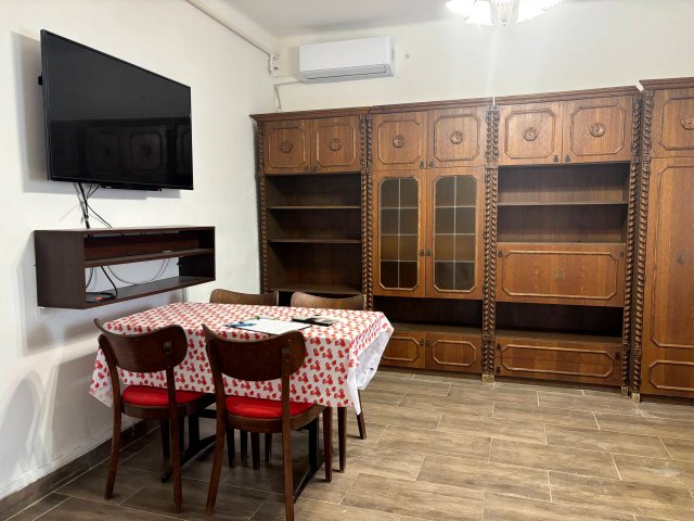 Kiadó családi ház, albérlet, Hajdúszoboszlón 160 E Ft / hó