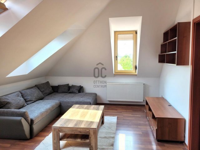 Eladó téglalakás, Budapesten, XV. kerületben 68 M Ft, 3 szobás